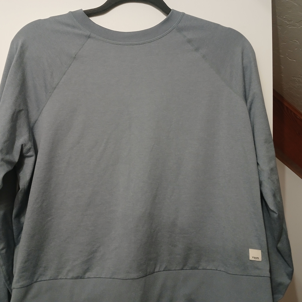 Vuori Halo Crewneck Sweatshirt Size SMALL